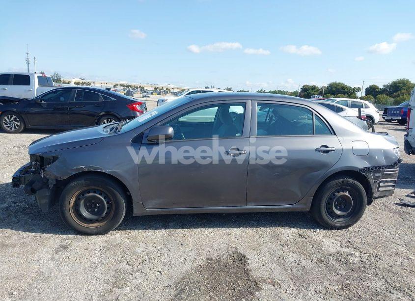 Photo 15 of 2013 Toyota Corolla L (VIN 5YFBU4EE6DP077752)