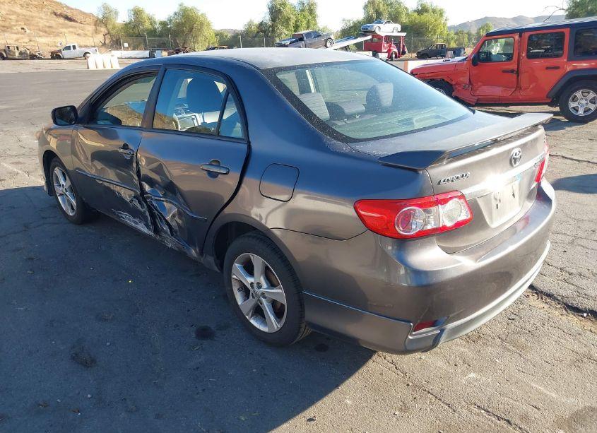 Photo 3 of 2013 Toyota Corolla S/LE (VIN 5YFBU4EE6DP078285)