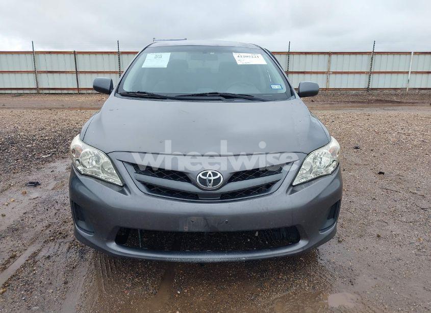 Photo 12 of 2013 Toyota Corolla L (VIN 5YFBU4EE6DP082384)