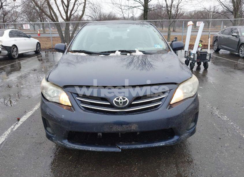 Photo 12 of 2013 Toyota Corolla LE (VIN 5YFBU4EE6DP084751)