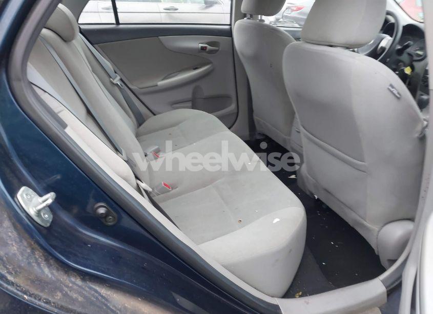 Photo 8 of 2013 Toyota Corolla LE (VIN 5YFBU4EE6DP084751)