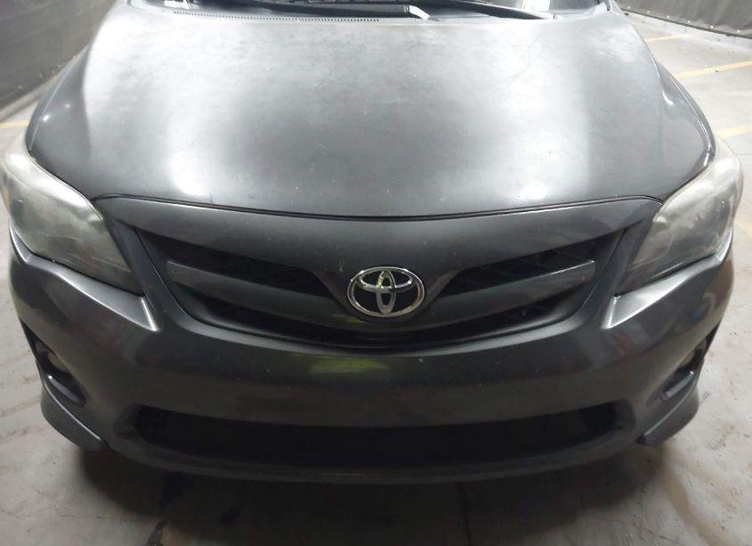 Photo 13 of 2013 Toyota Corolla S (VIN 5YFBU4EE6DP094583)