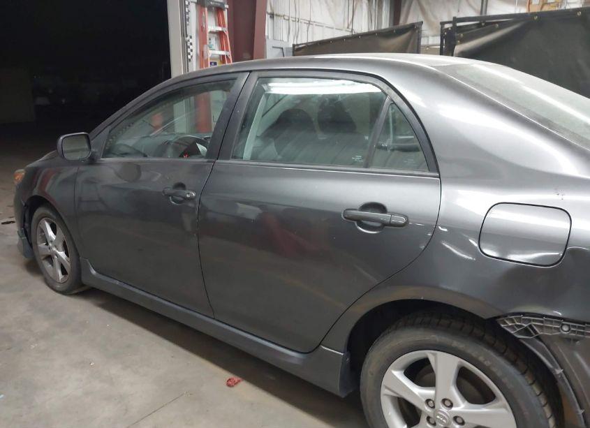 Photo 15 of 2013 Toyota Corolla S (VIN 5YFBU4EE6DP094583)