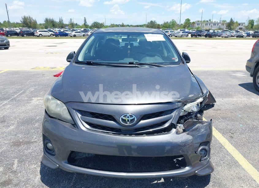 Photo 13 of 2013 Toyota Corolla S (VIN 5YFBU4EE6DP096494)