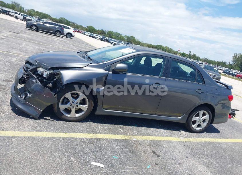 Photo 15 of 2013 Toyota Corolla S (VIN 5YFBU4EE6DP096494)