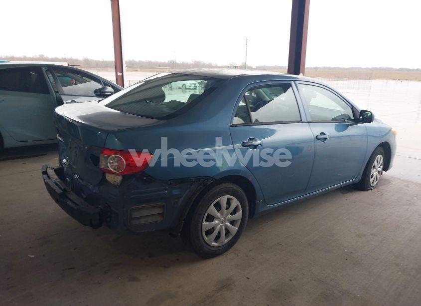 Photo 4 of 2013 Toyota Corolla L (VIN 5YFBU4EE6DP102309)