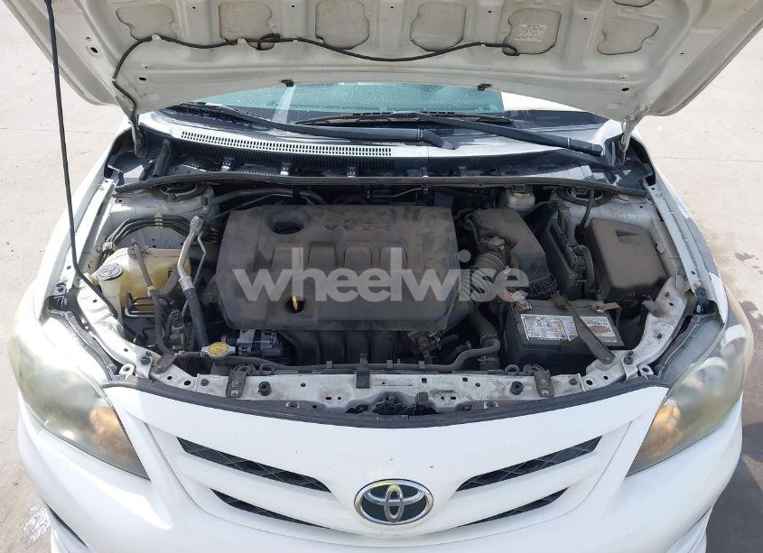 Photo 10 of 2013 Toyota Corolla S (VIN 5YFBU4EE6DP115674)
