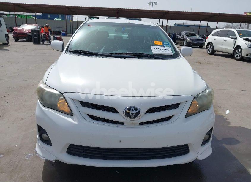 Photo 12 of 2013 Toyota Corolla S (VIN 5YFBU4EE6DP115674)