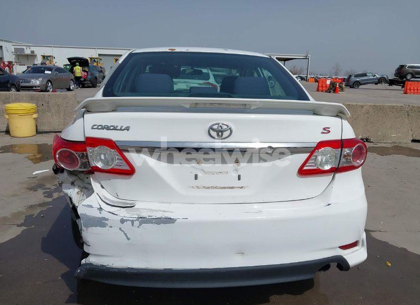 Photo 16 of 2013 Toyota Corolla S (VIN 5YFBU4EE6DP115674)
