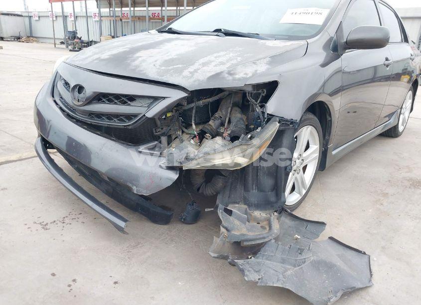 Photo 6 of 2013 Toyota Corolla S (VIN 5YFBU4EE6DP125783)