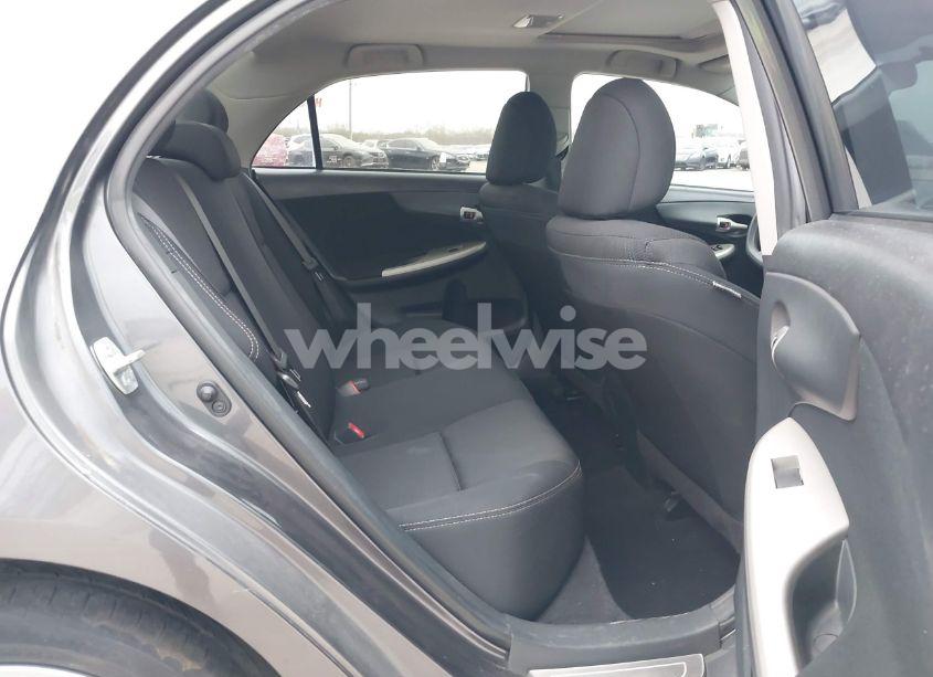 Photo 8 of 2013 Toyota Corolla S (VIN 5YFBU4EE6DP125783)