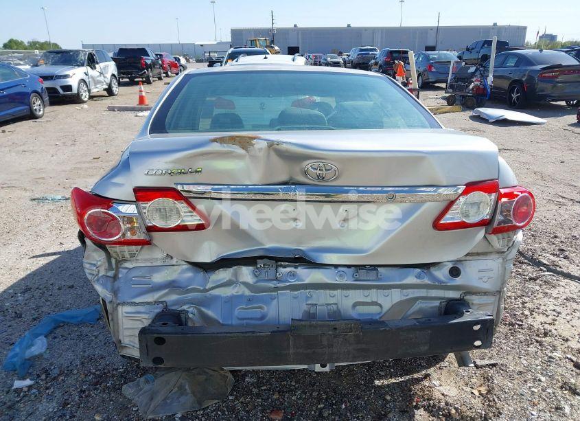 Photo 17 of 2013 Toyota Corolla L (VIN 5YFBU4EE6DP128098)