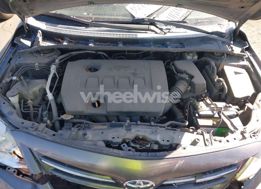 Photo 10 of 2013 Toyota Corolla LE (VIN 5YFBU4EE6DP138419)