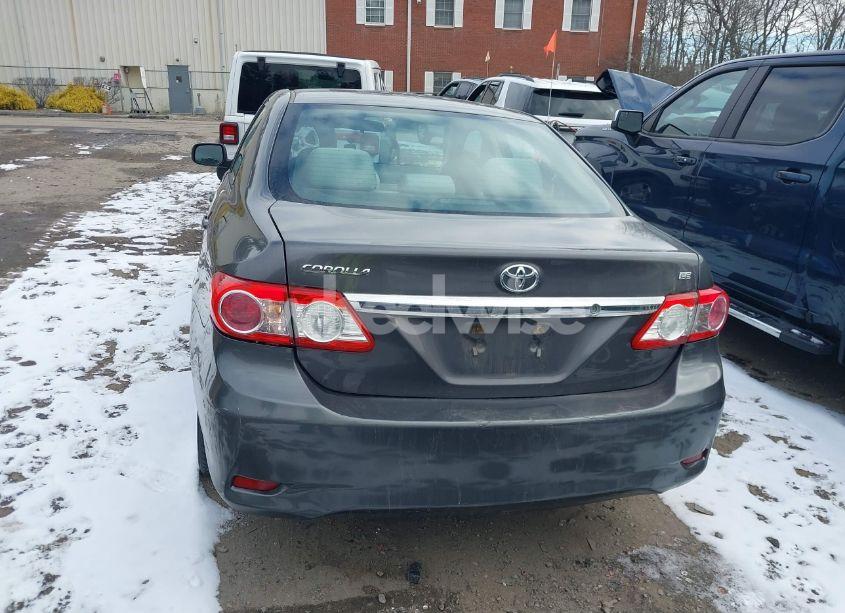 Photo 16 of 2013 Toyota Corolla LE (VIN 5YFBU4EE6DP164633)