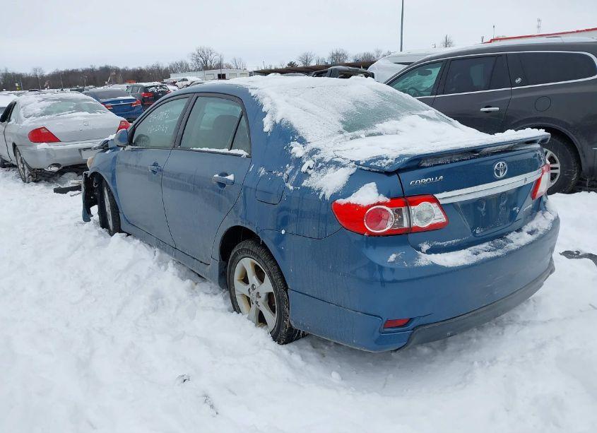 Photo 3 of 2013 Toyota Corolla S (VIN 5YFBU4EE6DP170934)