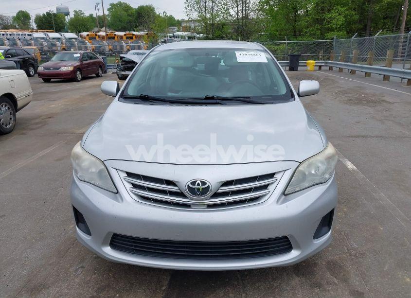 Photo 13 of 2013 Toyota Corolla LE (VIN 5YFBU4EE6DP177947)
