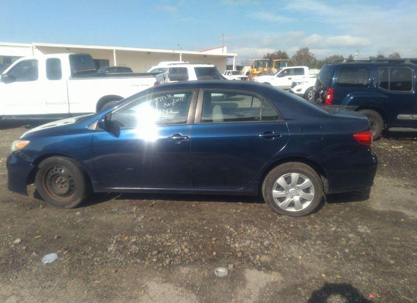 Photo 14 of 2012 Toyota Corolla LE (VIN 5YFBU4EE7CP018742)