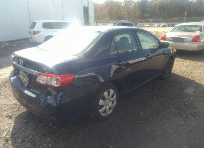 Photo 4 of 2012 Toyota Corolla LE (VIN 5YFBU4EE7CP018742)