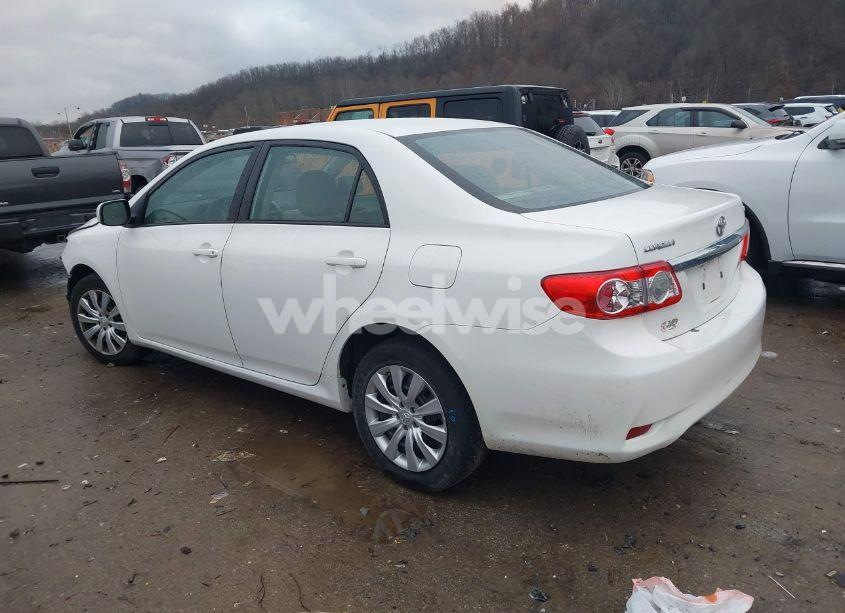 Photo 3 of 2012 Toyota Corolla LE (VIN 5YFBU4EE7CP021320)
