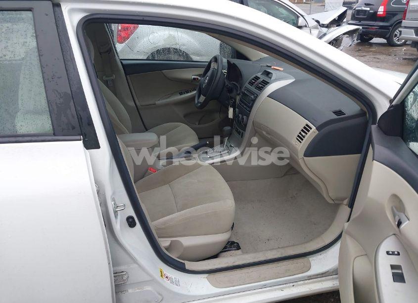 Photo 5 of 2012 Toyota Corolla LE (VIN 5YFBU4EE7CP021320)