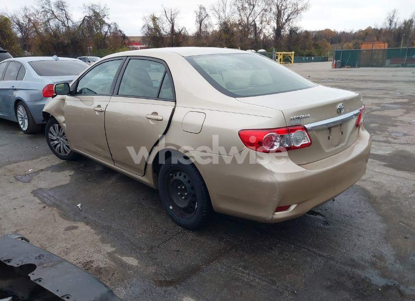 Photo 3 of 2012 Toyota Corolla LE (VIN 5YFBU4EE7CP026694)