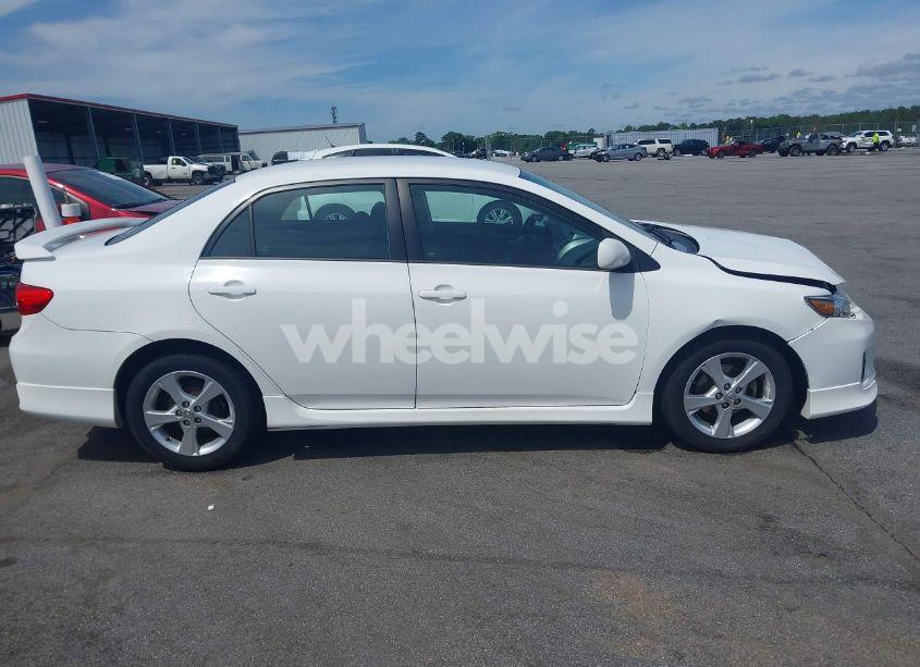 Photo 13 of 2012 Toyota Corolla S (VIN 5YFBU4EE7CP027621)