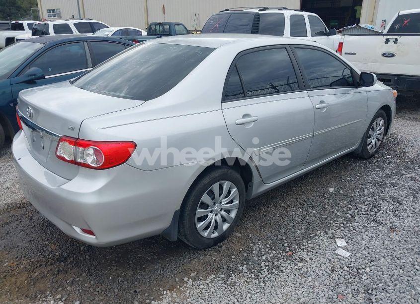 Photo 4 of 2012 Toyota Corolla LE (VIN 5YFBU4EE7CP037100)