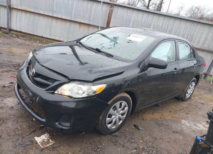 Photo 2 of 2012 Toyota Corolla L (VIN 5YFBU4EE7CP058822)