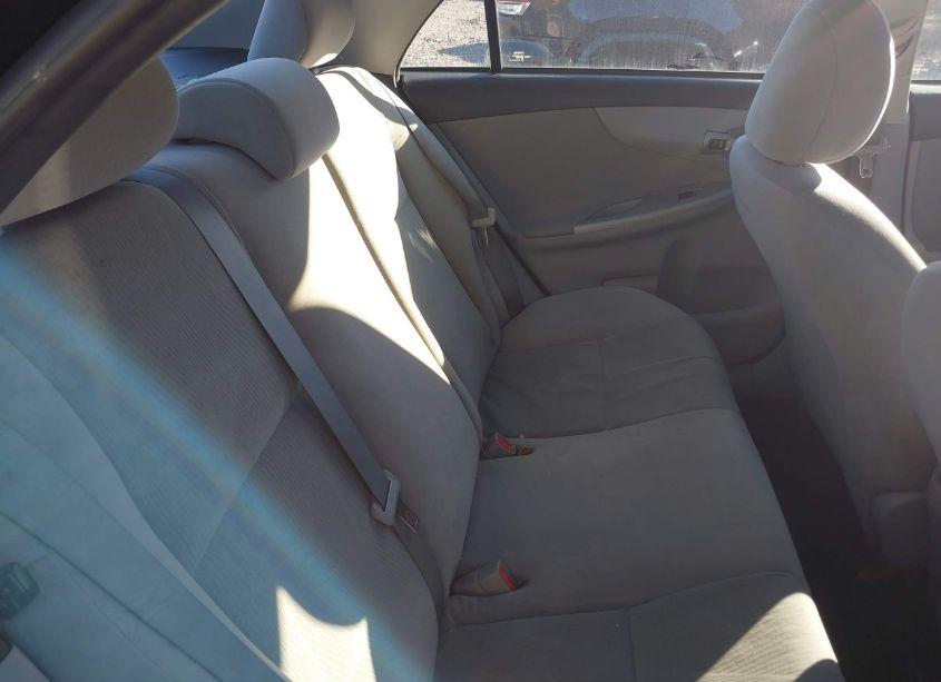 Photo 8 of 2012 Toyota Corolla LE (VIN 5YFBU4EE7CP060201)