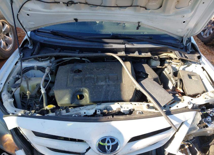 Photo 10 of 2013 Toyota Corolla S (VIN 5YFBU4EE7DP079204)