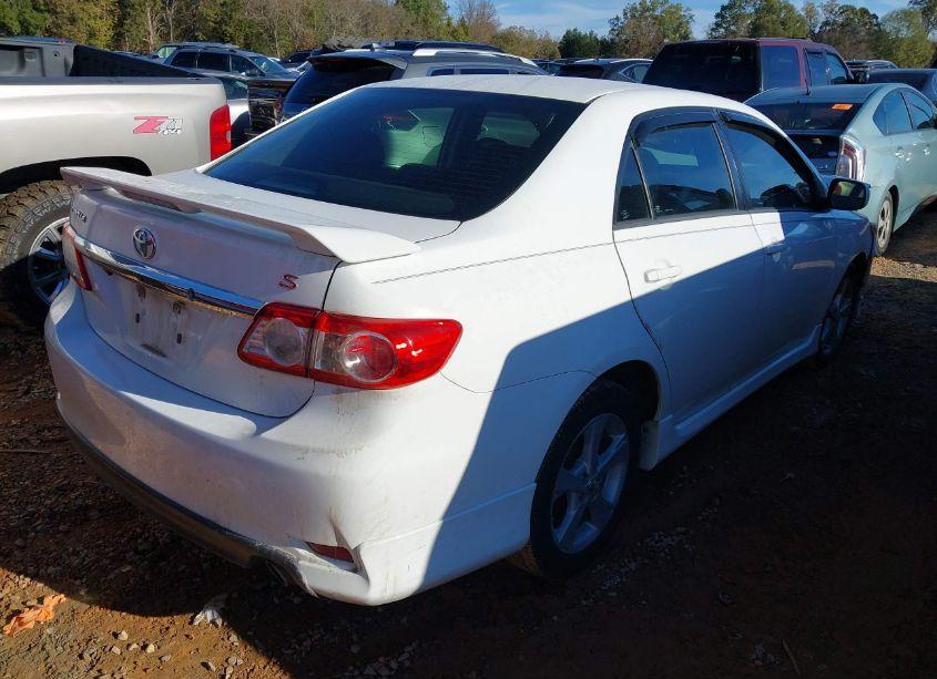 Photo 4 of 2013 Toyota Corolla S (VIN 5YFBU4EE7DP079204)