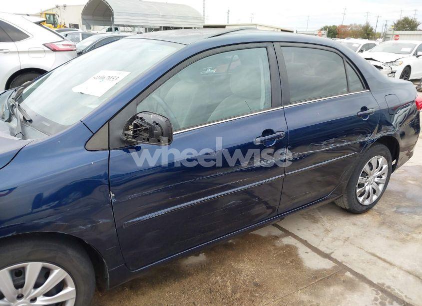 Photo 6 of 2013 Toyota Corolla LE (VIN 5YFBU4EE7DP087951)