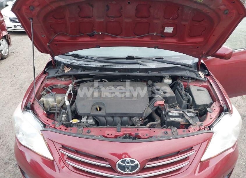 Photo 10 of 2013 Toyota Corolla LE (VIN 5YFBU4EE7DP092387)