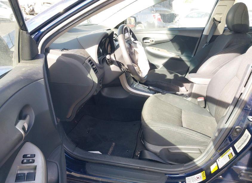 Photo 5 of 2013 Toyota Corolla S (VIN 5YFBU4EE7DP099291)