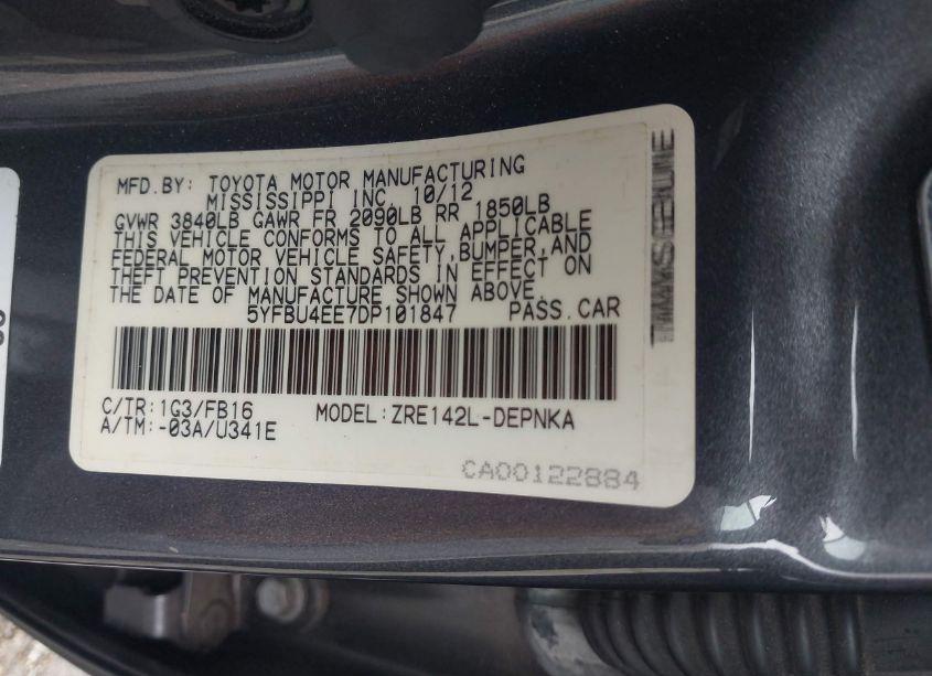 Photo 9 of 2013 Toyota Corolla LE (VIN 5YFBU4EE7DP101847)