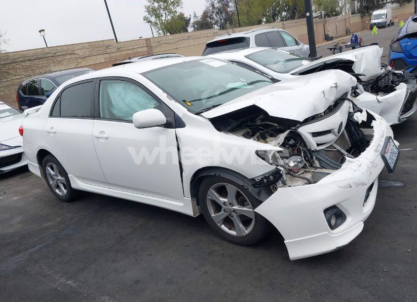 Photo 14 of 2013 Toyota Corolla S (VIN 5YFBU4EE7DP144844)