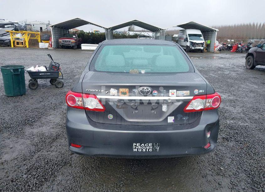 Photo 16 of 2013 Toyota Corolla LE (VIN 5YFBU4EE7DP151874)