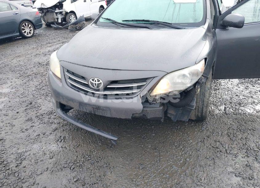 Photo 6 of 2013 Toyota Corolla LE (VIN 5YFBU4EE7DP151874)