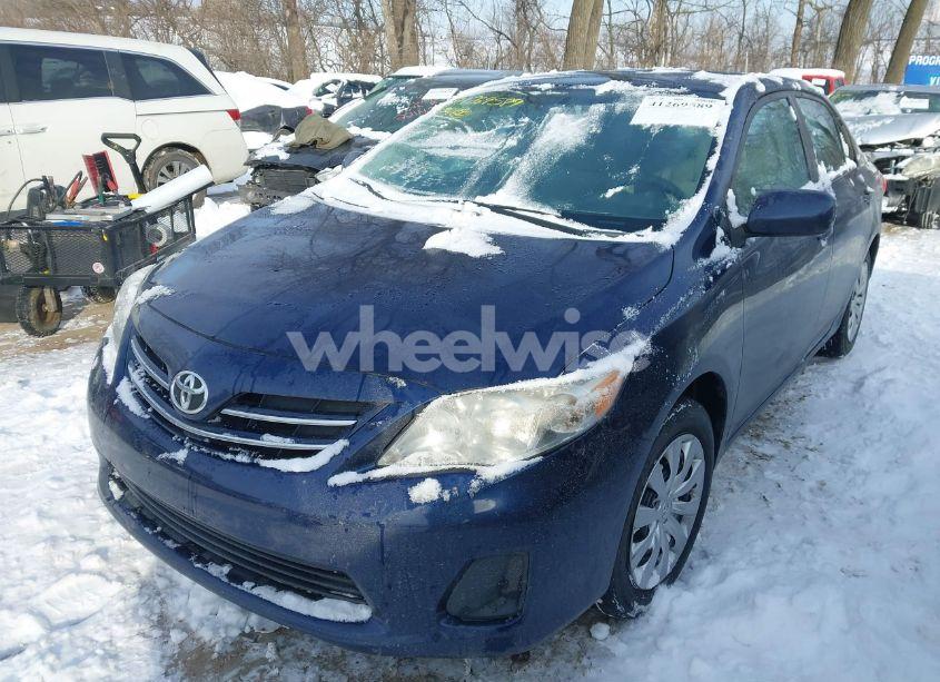 Photo 2 of 2013 Toyota Corolla LE (VIN 5YFBU4EE7DP173356)