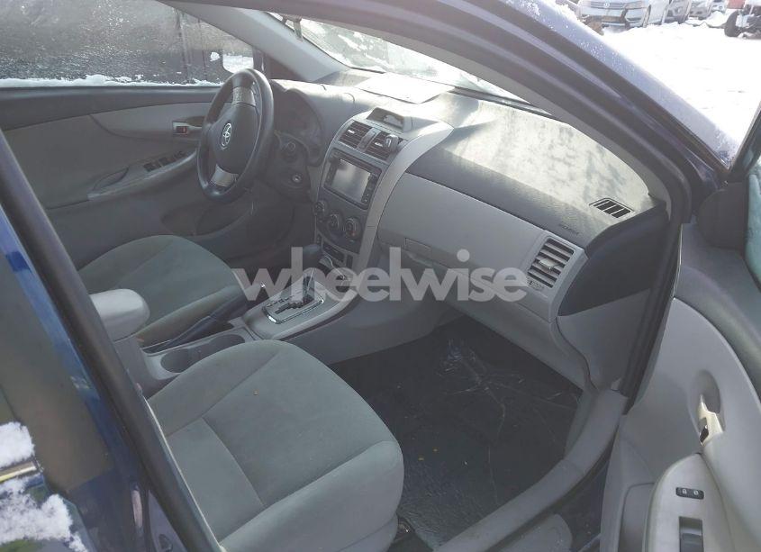 Photo 5 of 2013 Toyota Corolla LE (VIN 5YFBU4EE7DP173356)