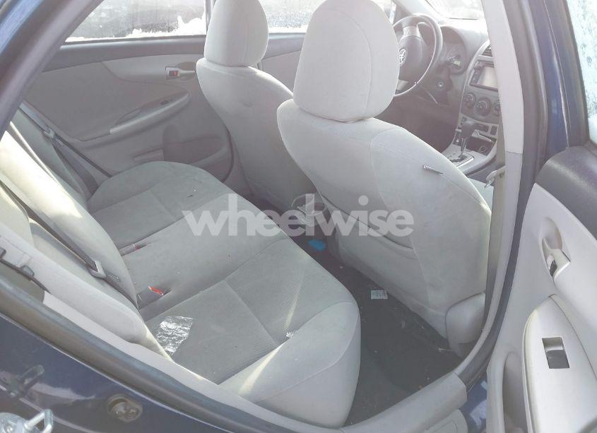 Photo 8 of 2013 Toyota Corolla LE (VIN 5YFBU4EE7DP173356)