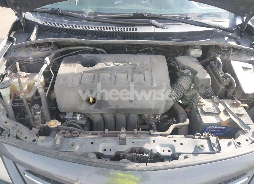 Photo 10 of 2013 Toyota Corolla LE (VIN 5YFBU4EE7DP174507)