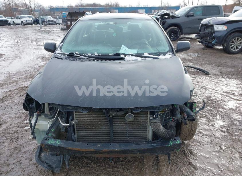 Photo 13 of 2013 Toyota Corolla LE (VIN 5YFBU4EE7DP175396)