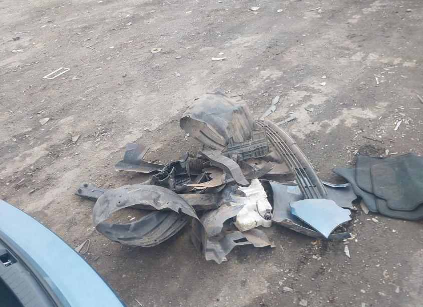 Photo 12 of 2013 Toyota Corolla LE (VIN 5YFBU4EE7DP200815)