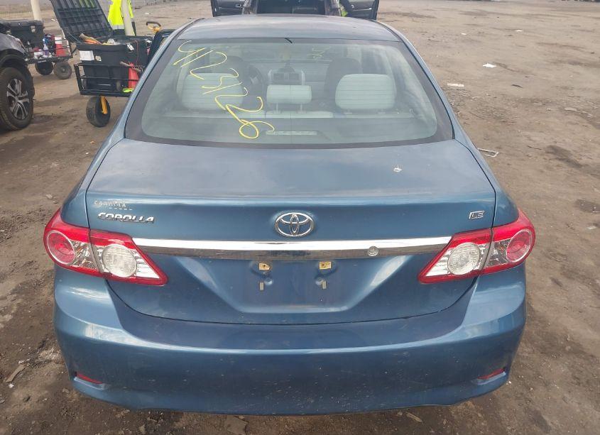 Photo 17 of 2013 Toyota Corolla LE (VIN 5YFBU4EE7DP200815)