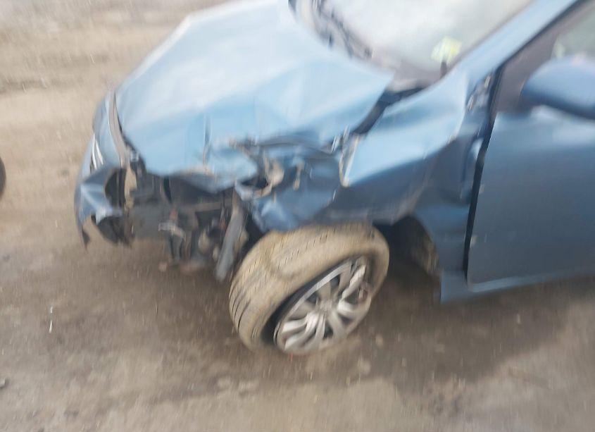 Photo 6 of 2013 Toyota Corolla LE (VIN 5YFBU4EE7DP200815)