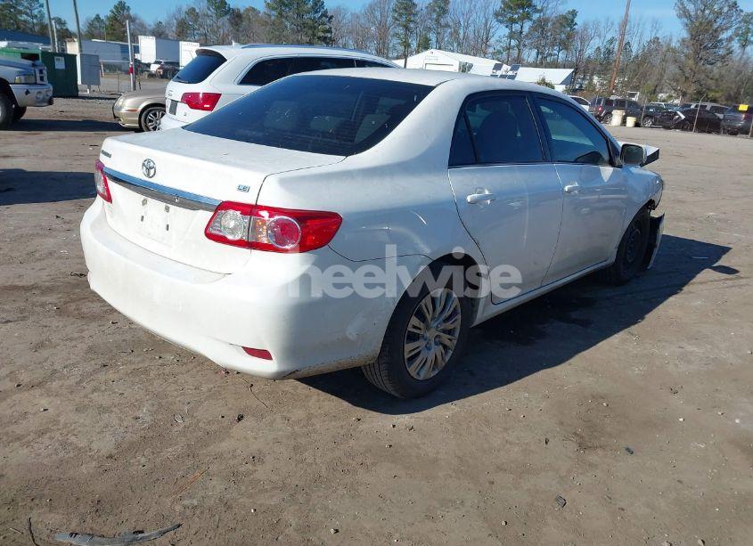 Photo 4 of 2013 Toyota Corolla LE (VIN 5YFBU4EE7DP216819)