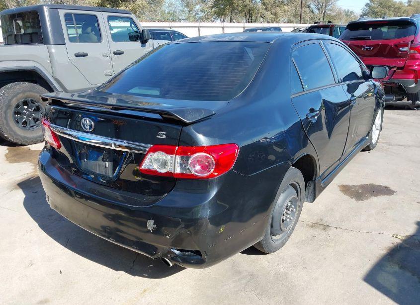 Photo 4 of 2013 Toyota Corolla S (VIN 5YFBU4EE7DP219381)