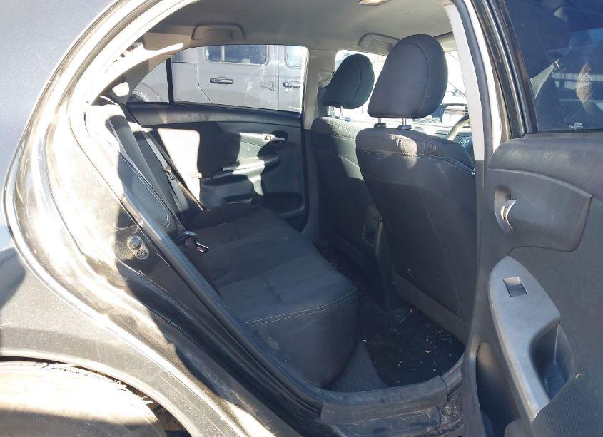 Photo 8 of 2013 Toyota Corolla S (VIN 5YFBU4EE7DP219381)