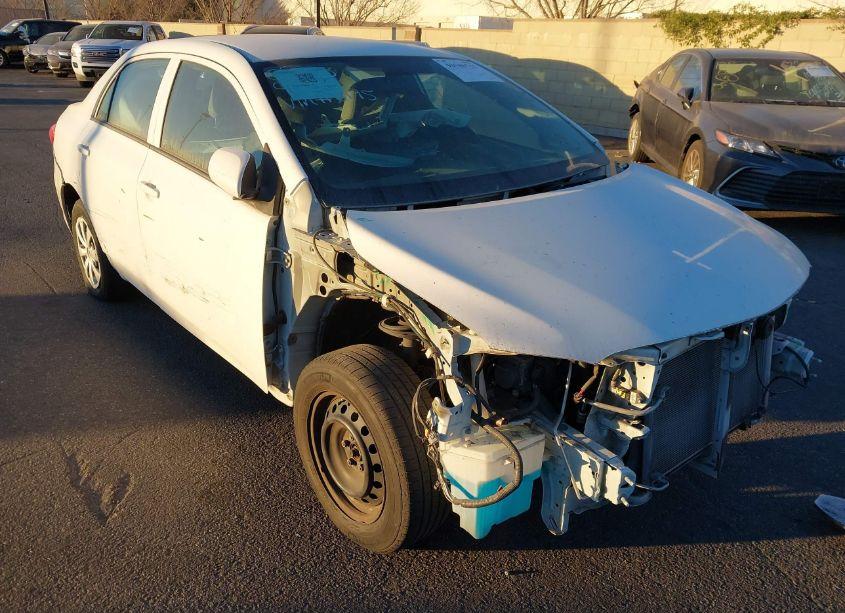 2013 Toyota Corolla L (VIN 5YFBU4EE7DP225195) main photo